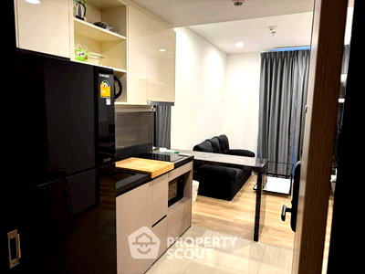 Condos for rent : Well-Priced 1-BR Condo, Oka Haus Sukhumvit 36, BTS Thong Lor (ID 2735155)
