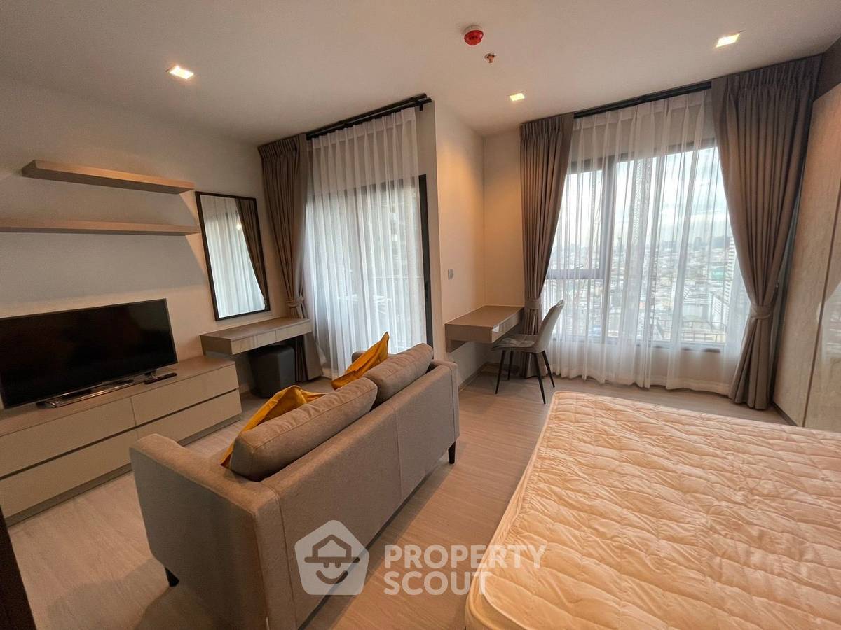 picture 1-BR Condo at Life Asoke - Rama 9 near MRT Phra Ram 9 (ID 821892) - 4/12