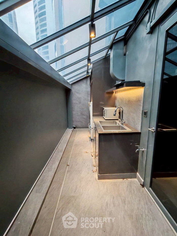รูป คอนโด 2-ห้องนอน ที่ เดอะ ลุมพินี 24 ใกล้ BTS พร้อมพงษ์ (ID 2359730) - รูปที่ 6/19
