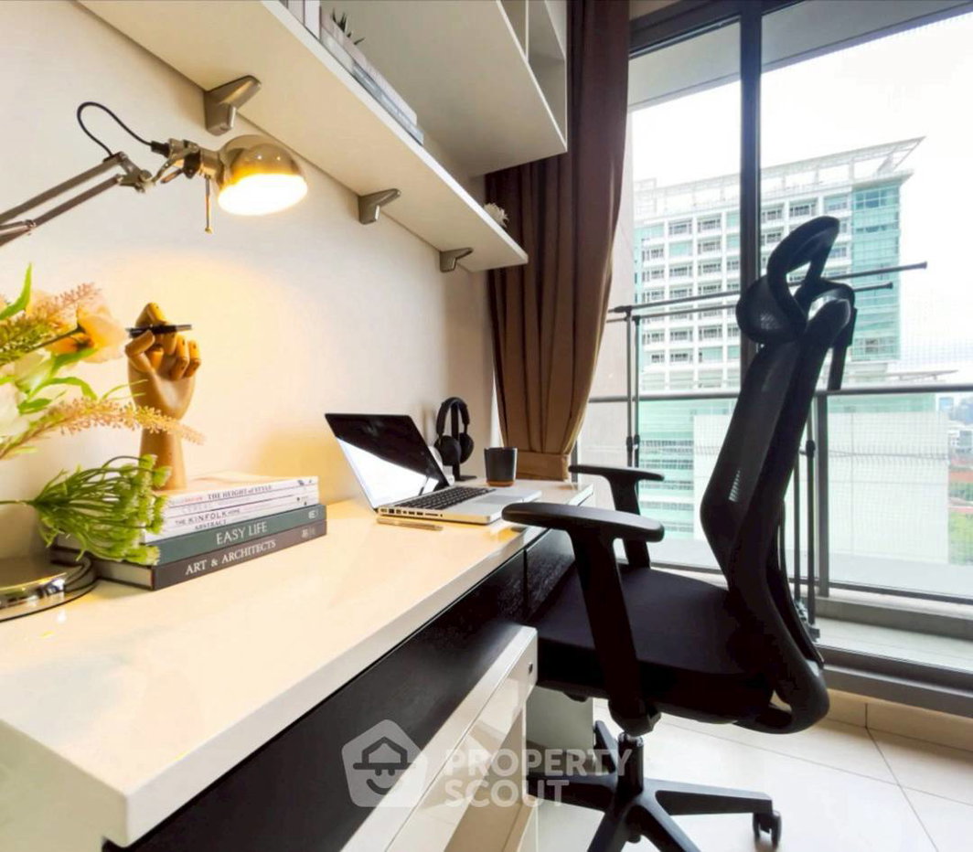 picture Studio Condo at The Lofts Ekkamai near BTS Ekkamai (ID 2365416) - 7/16
