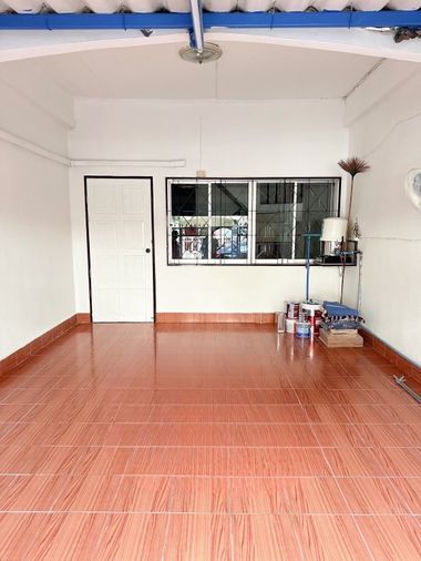 ขายทาวน์โฮม 3 ห้องนอน 16 ตร.ว. หมู่บ้านจินดาทาวน์