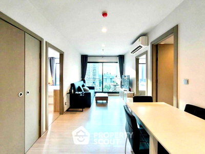 Condos for rent : 2-BR Condo At Life Asoke - Rama 9, MRT Phra Ram 9 300m (ID 1911499)