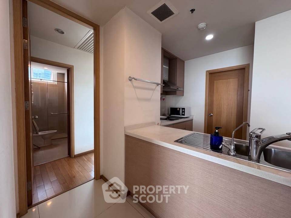 picture 2-BR Condo at The Empire Place near BTS Saint Louis (ID 2653548) - 9/14