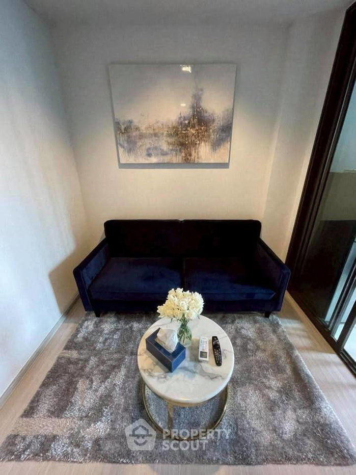 picture 1-BR Condo at Life Asoke - Rama 9 near MRT Phra Ram 9 (ID 2296118) - 2/8
