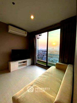 ขายคอนโด : ใกล้ BTS เอกมัย 200 ม. คอนโด 1 ห้องนอน Rhythm Sukhumvit 42 (ID 1966377)