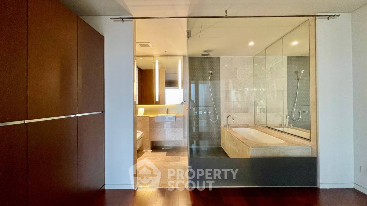 รูป คอนโด 1-ห้องนอน ที่ โรงแรม หรรษา ใกล้ BTS ราชดำริ (ID 607557) - รูปที่ 8/12