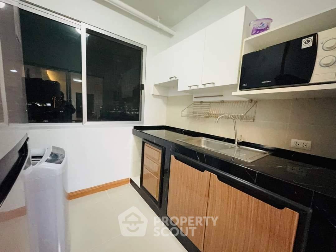 picture 1-BR Condo, Supalai Park Ratchayothin, 10th Floor Near BTS Ratchayothin (ID 1466802) - 4/6