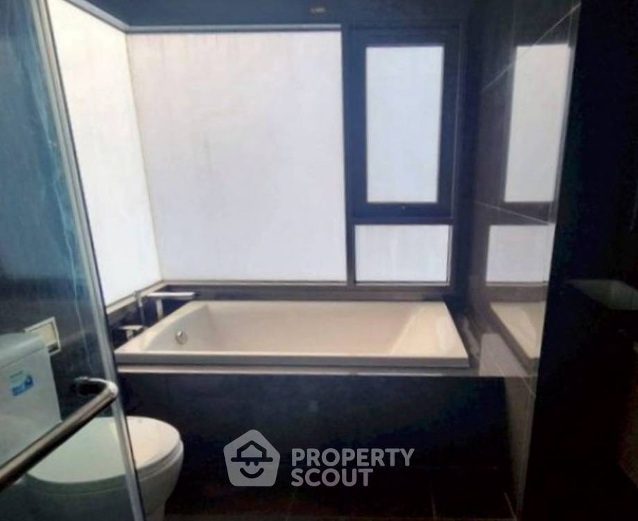 picture 2-BR Condo at Rhythm Sukhumvit 36-38 near BTS Thong Lor (ID 2875599) - 5/5