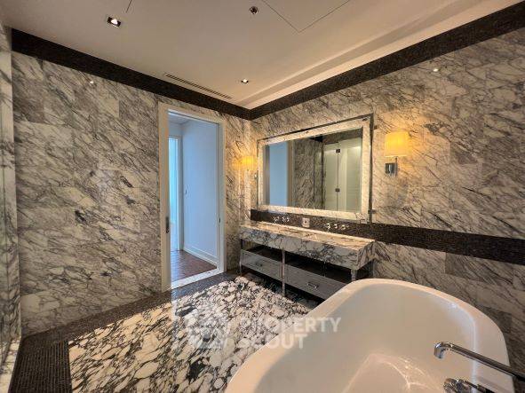 รูป คอนโด 2 ห้องนอน ชั้น 42 ขนาด 126 ตร.ม. The Ritz-Carlton Residences ใกล้ BTS ช่องนนทรี 100 ม. (ID 683198) - รูปที่ 4/22