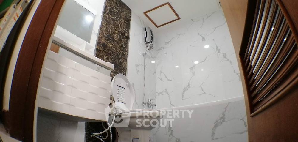 picture 2-BR Condo at Rama Harbour View Condominium in Surasak (ID 1437812) - 16/17