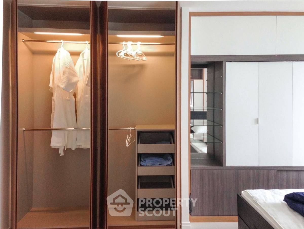 รูป คอนโด 1 ห้องนอน 69 ตร.ม. ชั้น 12 ที่ The River Condominium ใกล้ BTS สะพานตากสิน 400 ม. (ID 512861) - รูปที่ 14/28