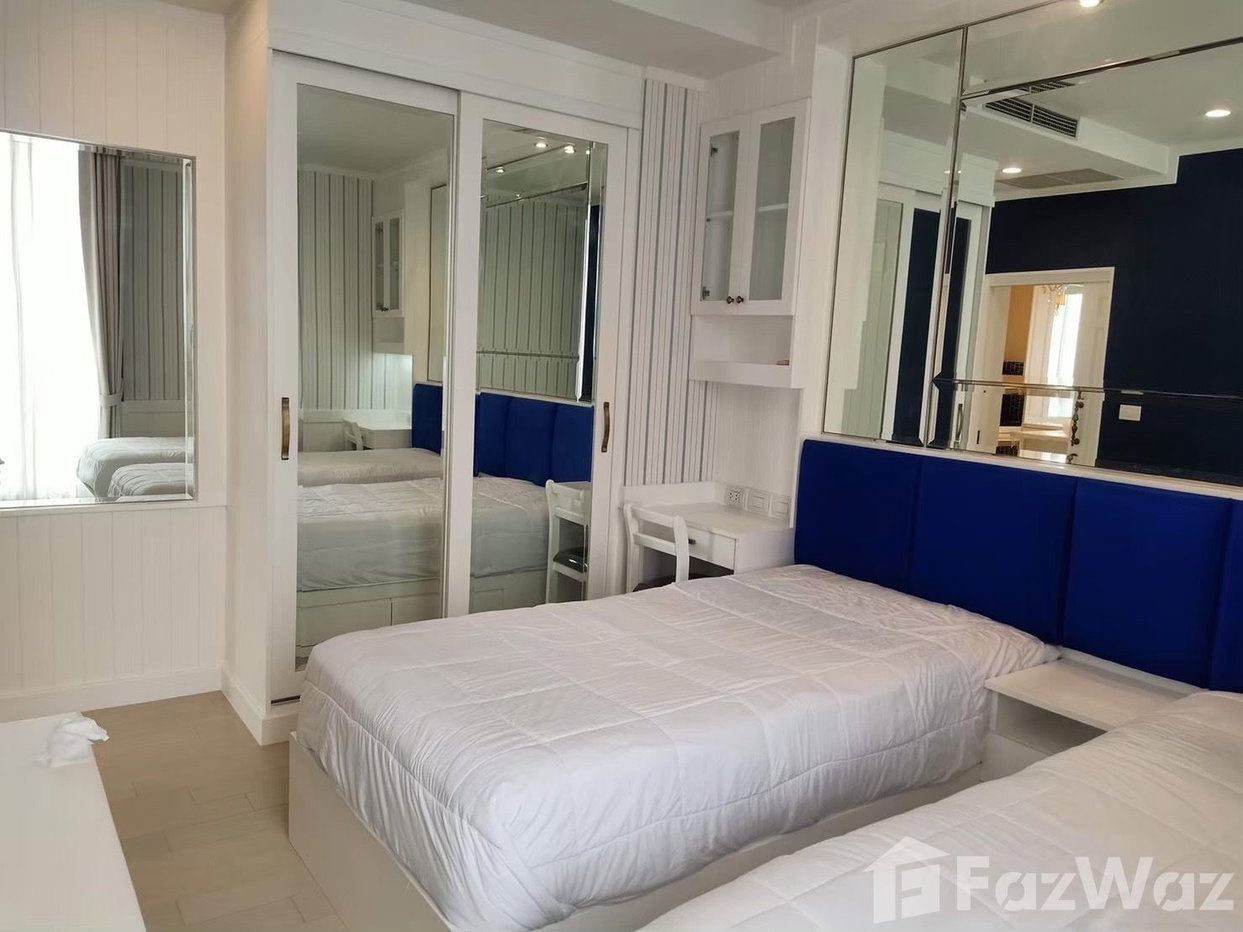 picture 2 Bedroom Condo for sale at Noble Ploenchit  1134628 - 12/19