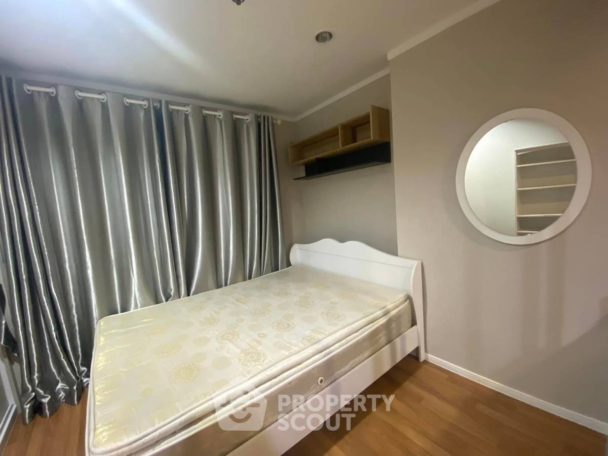 picture Attractive Price 1-BR Condo At Lumpini Park Rama 9 Ratchada, Near MRT Phra Ram 9 (ID 1542103) - 8/14