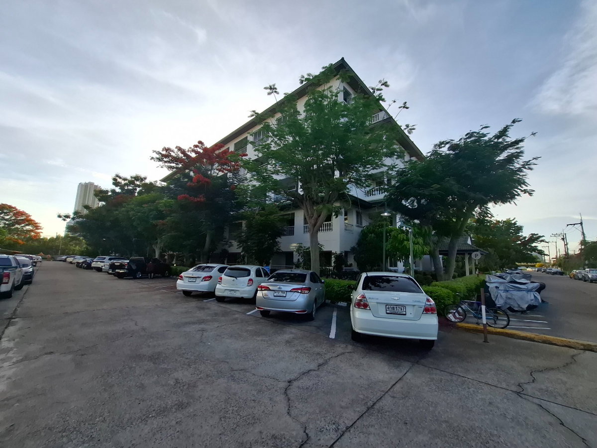 รูป BL134| คอนโดมิเนียม บ้านสวนลลนา พัทยา ตึก ทรงสเปน ใกล้ชายหาดจอมเทียน ไม่ถึง 1 กม.หนองปรือ บางละมุง	ชลบุรี   (ราคา 950,000 บาท )  - รูปที่ 5/27