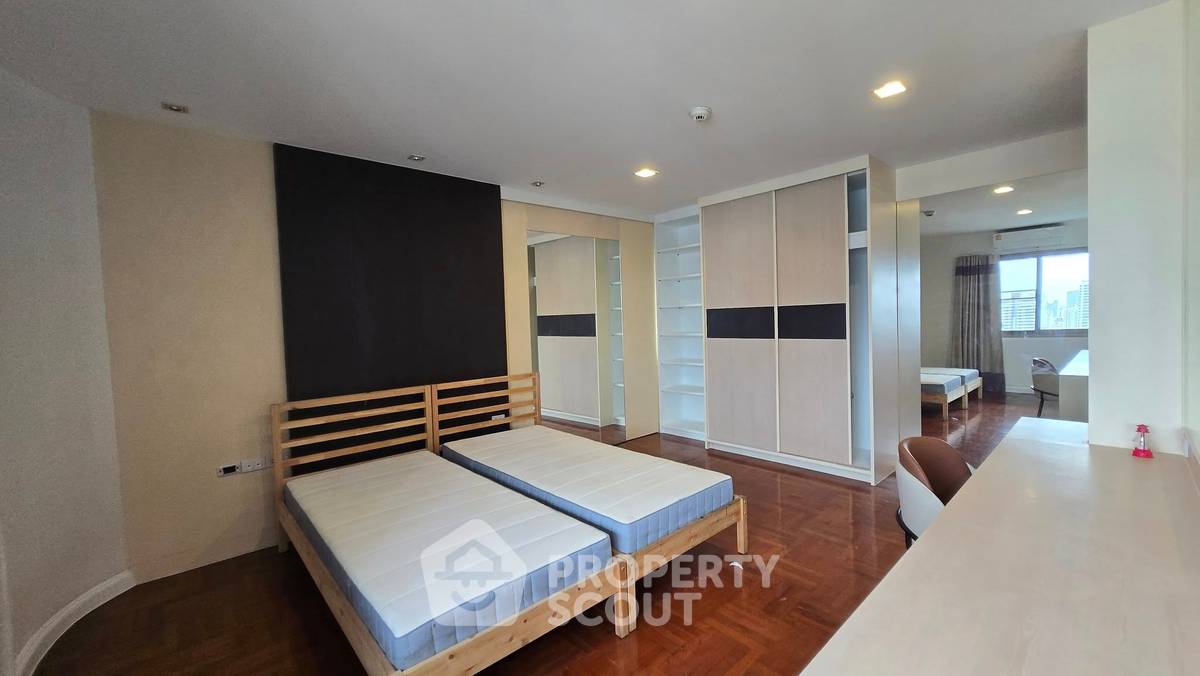 รูป คอนโด 3-ห้องนอน ที่ ทาวเวอร์ พาร์ค ใกล้ ARL มักกะสัน (ID 2325541) - รูปที่ 12/23