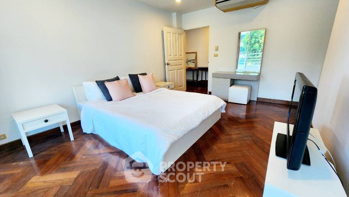 picture 2-BR Condo at Baan Chai Talay Condominium in Nong Kae (ID 1552919) - 4/13