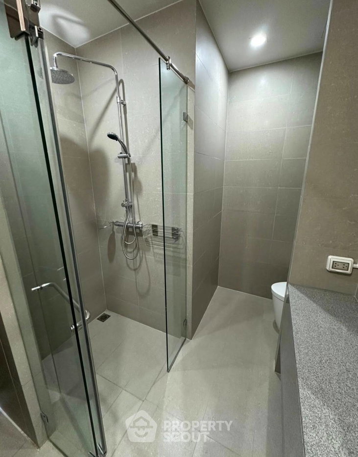picture 2-BR Condo at Noble Ploenchit near BTS Phloen Chit (ID 2380776) - 16/20