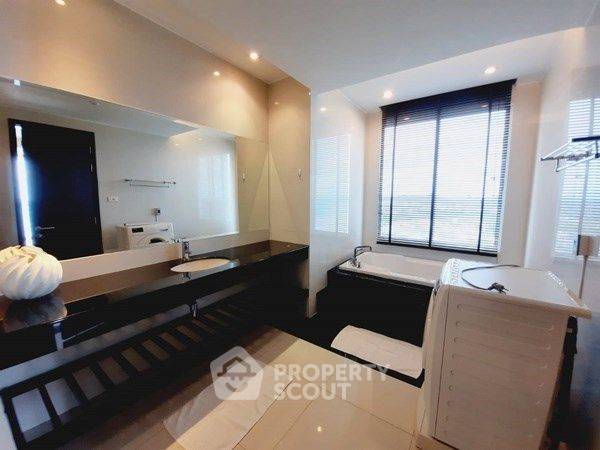 picture 30th-Floor 2-BR 148 Sqm At La Royale Beach Condo (ID 1556644) - 16/17