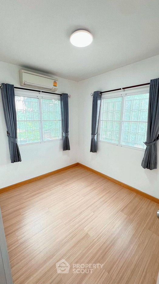รูป ทาวน์เฮ้าส์ 3-ห้องนอน ใน ปลายบาง (ID 2957622) - รูปที่ 4/14