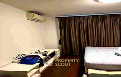 Condos for sale : 2-BR Condo For Sale, 61 Sqm Baan Thew Lom Cha-Am, Near Cha-Am Beach (ID 1176995)