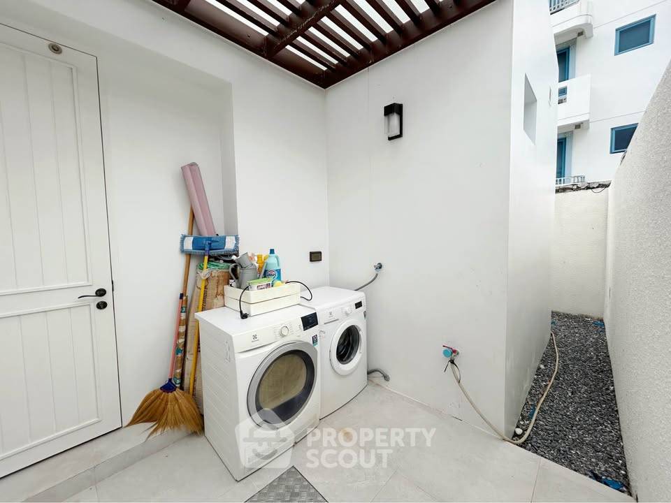 รูป คอนโด 2-ห้องนอน ที่ เดอะ เครสท์ ซานโตรา หัวหิน ใกล้ เมืองหัวหิน (ID 2103568) - รูปที่ 13/15