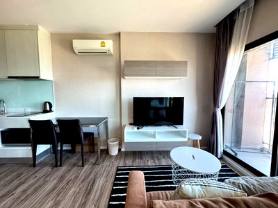 Condos for rent : Ocean View! Ready to Move In at KnightsBridge The Ocean Sriracha 17 Floor 35 sqm