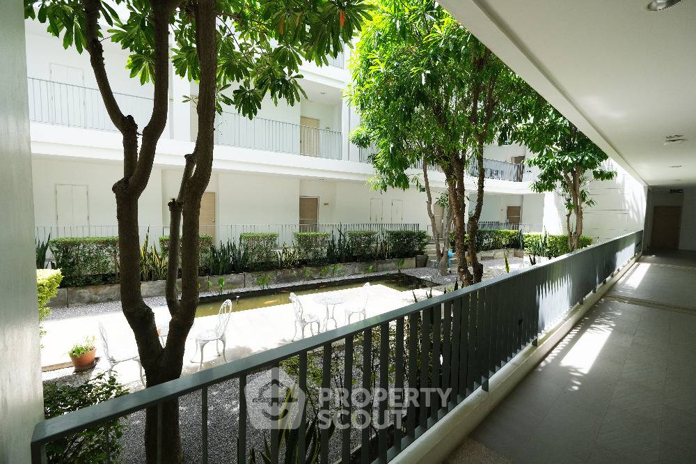 picture 1-BR Condo, The Sea Condominium 1, Sam Roi Yot (4th-Floor) (ID 1609689) - 14/18