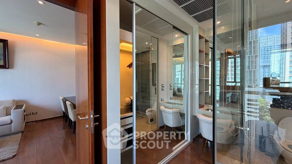 รูป คอนโด 1-ห้องนอน ที่ ดิ แอดเดรส สุขุมวิท 28 ใกล้ BTS พร้อมพงษ์ (ID 2890517) - รูปที่ 2/20