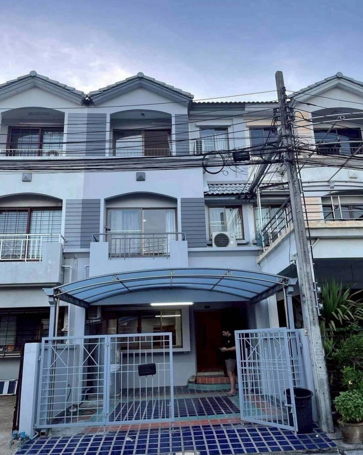 รูป [VR0319] 🔥 เช่า 30,000/เดือน | ขาย 6.5 ล้าน | บ้านกลางเมือง พระราม 9 ซอย 43 ทาวน์เฮาส์ 3 ชั้น หน้าสวน ใกล้ The Nine เพียง 500 ม. 🔥 - รูปที่ 9/21