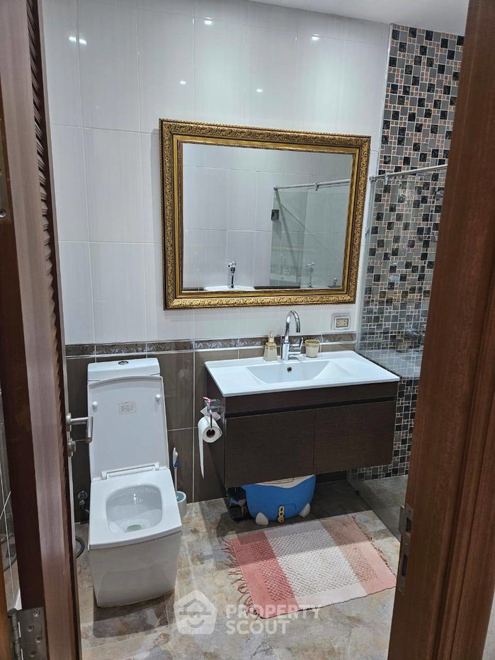 รูป คอนโด 3-ห้องนอน ที่ คาซาลูน่า พาราดิโซ ใน แสนสุข (ID 2238078) - รูปที่ 23/27