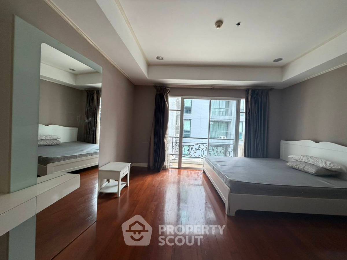 รูป คอนโด 3-ห้องนอน ที่ ลา วี ออง โรส เพลส คอนโดมิเนียม ใกล้ BTS ทองหล่อ (ID 2894845) - รูปที่ 4/12
