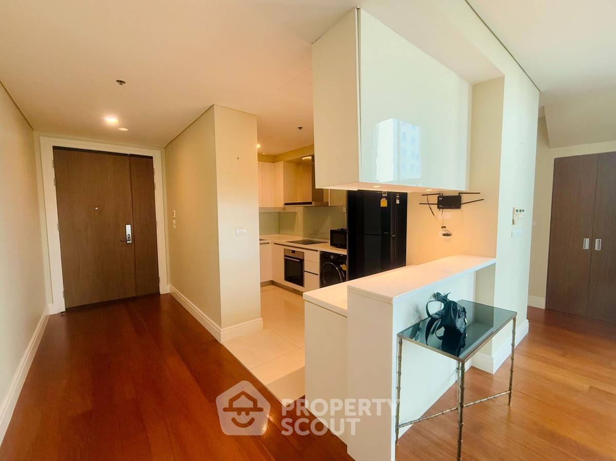 picture 3-BR Condo at Bright Sukhumvit 24 Condominium near BTS Phrom Phong (ID 1979643) - 3/11