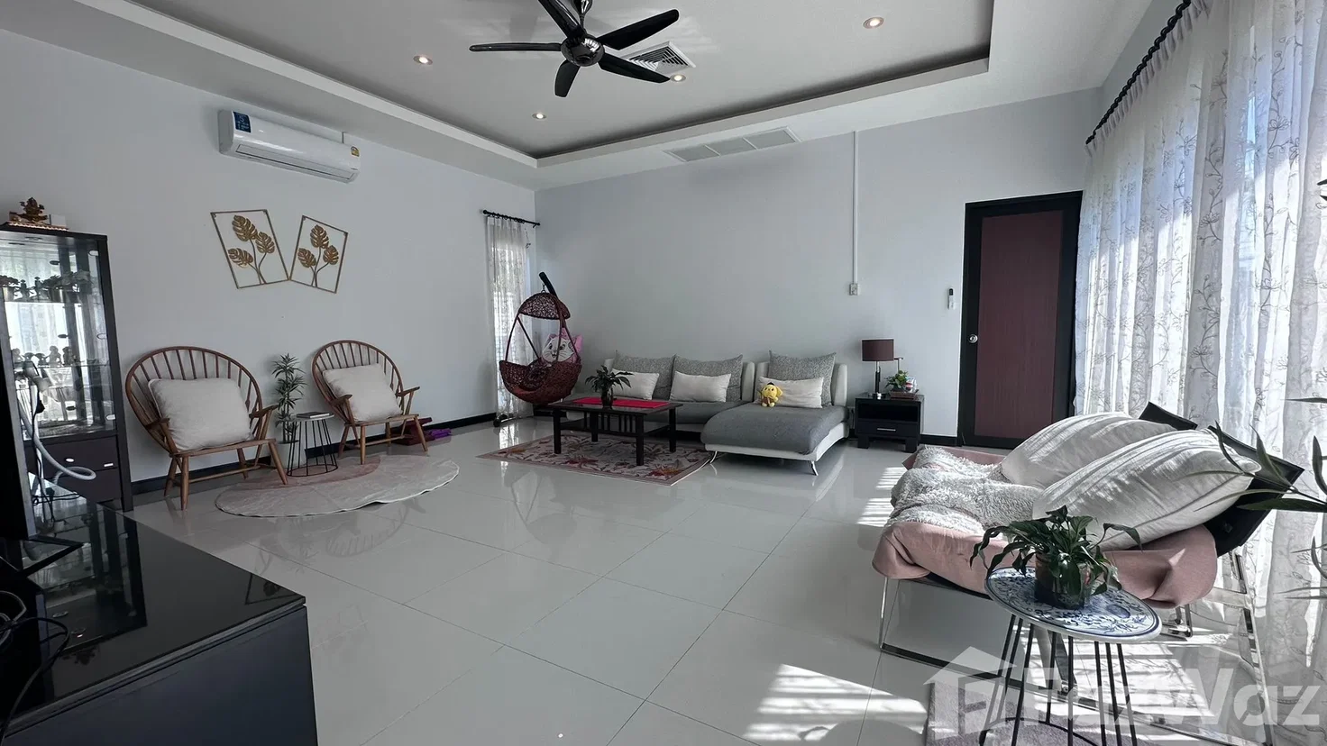 picture 3 Bedroom Villa for rent in Ko Kaeo, Phuket 5916425 - 4/20
