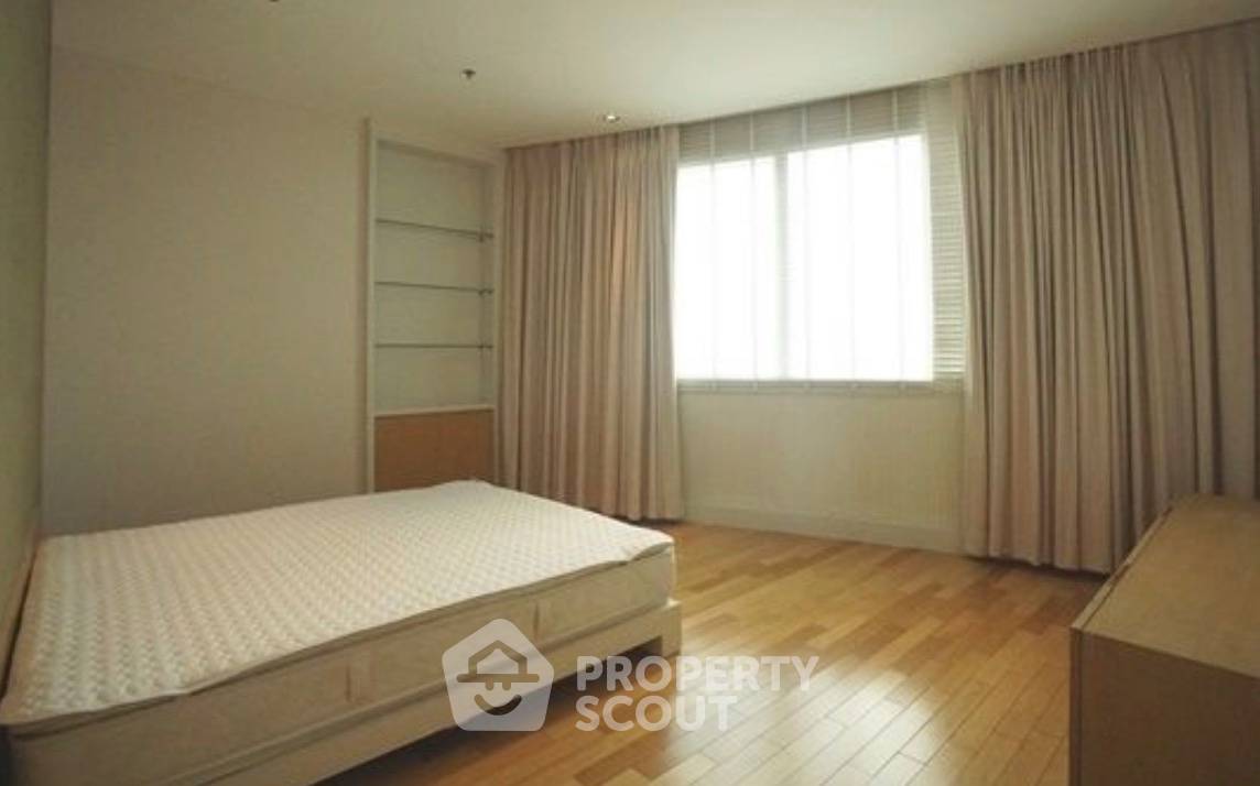 รูป คอนโด 3-ห้องนอน ที่ มิลเลนเนียม เรสซิเด้นส์ แอท สุขุมวิท คอนโดมิเนียม ใกล้ BTS อโศก (ID 2919649) - รูปที่ 4/5