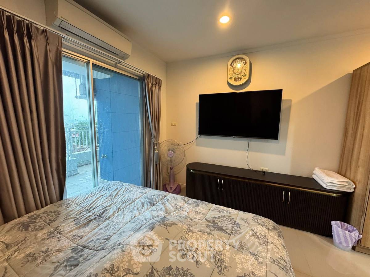 รูป คอนโด 2-ห้องนอน ที่ ลุมพินี พาร์ค บีช จอมเทียน ใกล้ หาดจอมเทียน (ID 2952495) - รูปที่ 1/16