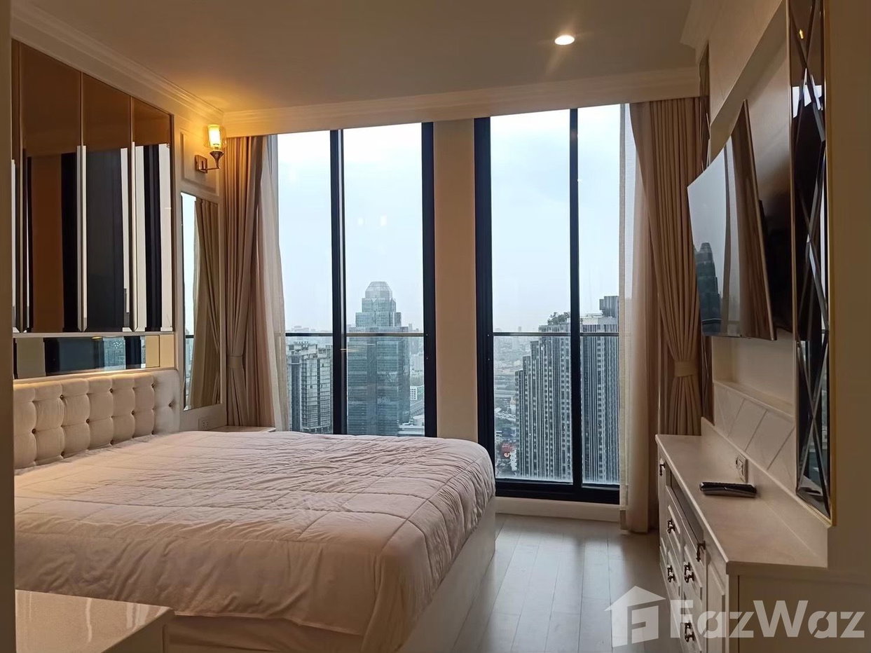picture 2 Bedroom Condo for sale at Noble Ploenchit  1134628 - 8/19