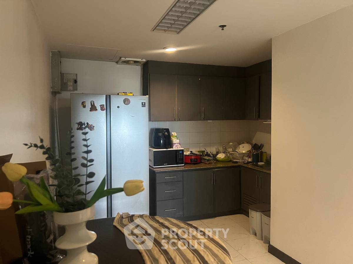รูป คอนโด 3-ห้องนอน ที่ ณุศา สเตท ทาวเวอร์ คอนโดมิเนียม ใกล้ BTS สะพานตากสิน (ID 2927842) - รูปที่ 2/4