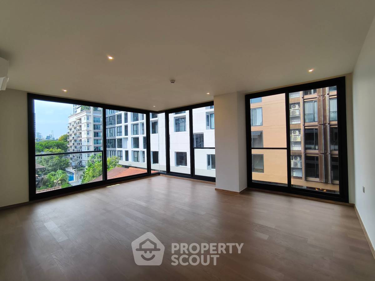 picture 3-BR Condo at Via 34 near BTS Thong Lor (ID 2836888) - 10/28