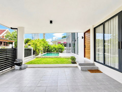 PRIVATE POOL VILLA FOR RENT 3Bedrooms 2Bathrooms 