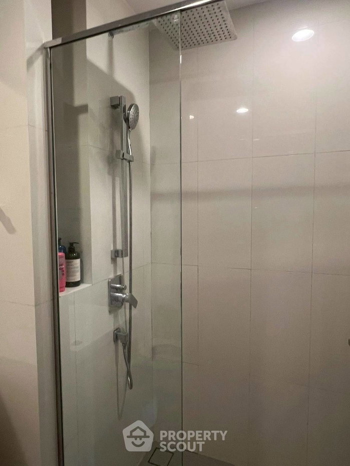 รูป คอนโด 1 ห้องนอน ชั้น 40 Oka Haus Sukhumvit 36 ใกล้ BTS ทองหล่อ (ID 2875796) - รูปที่ 7/9