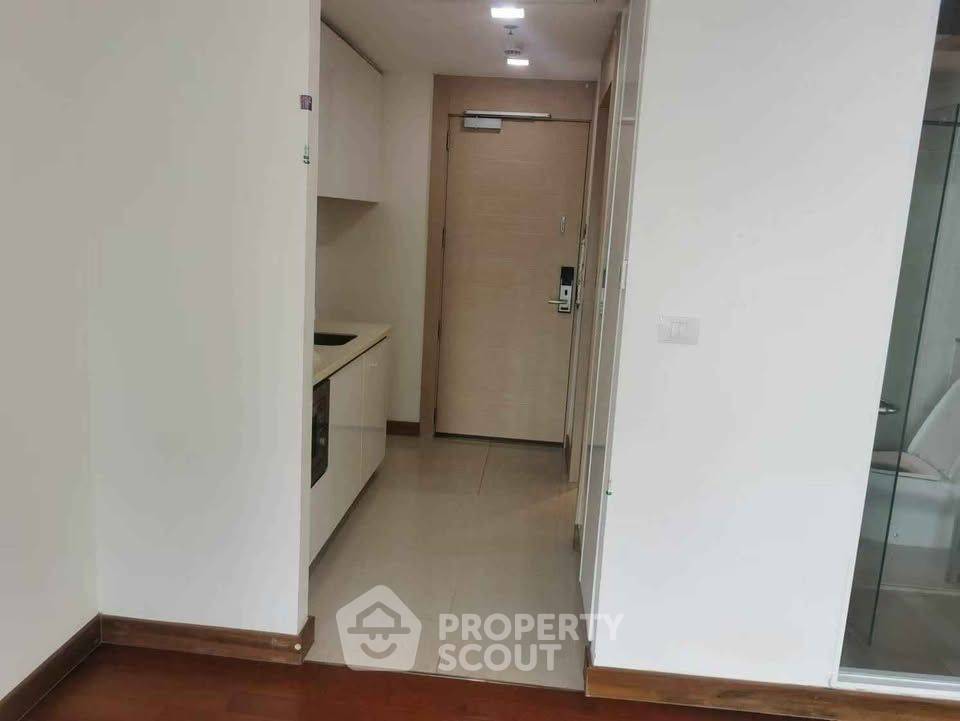รูป คอนโด 1 ห้องนอน The Palm - Wongamart Beach ชั้น 23 ขนาด 32 ตร.ม. (ID 1969459) - รูปที่ 4/10