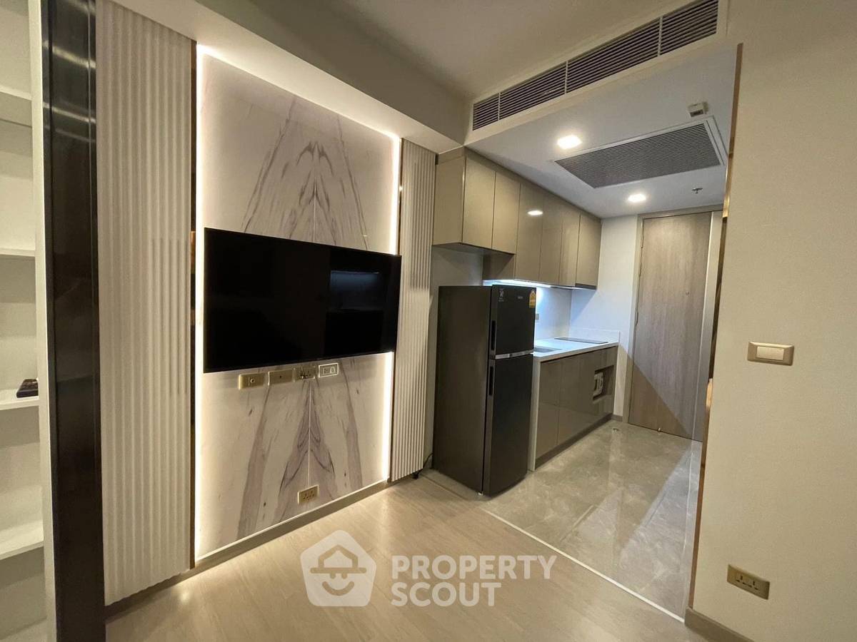 picture 1-BR Condo at One 9 Five Asoke - Rama 9 near MRT Phra Ram 9 (ID 1383244) - 2/9