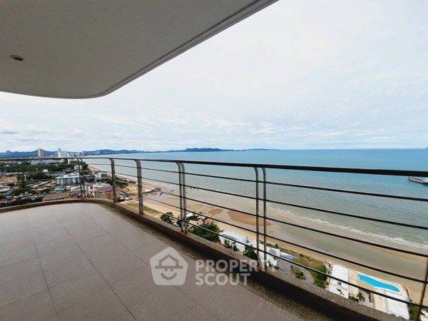 picture 30th-Floor 2-BR 148 Sqm At La Royale Beach Condo (ID 1556644) - 13/17