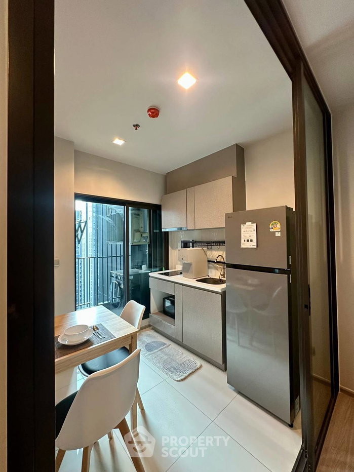 picture 1-BR Condo at Life Asoke - Rama 9 near MRT Phra Ram 9 (ID 2549003) - 5/18
