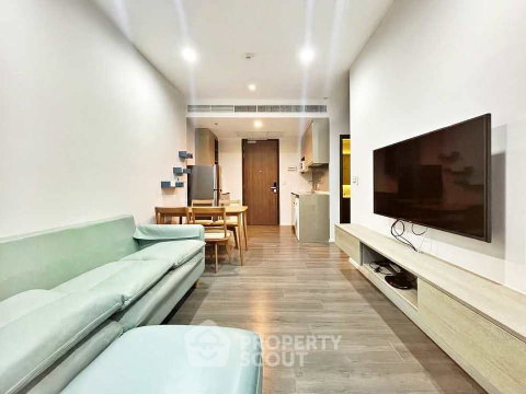 2-BR Condo at Whizdom Essence Sukhumvit near BTS Punnawithi (ID 2956946)