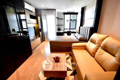 Condos for rent : Studio Condo at Rhythm Ekkamai near BTS Ekkamai (ID 2892829)