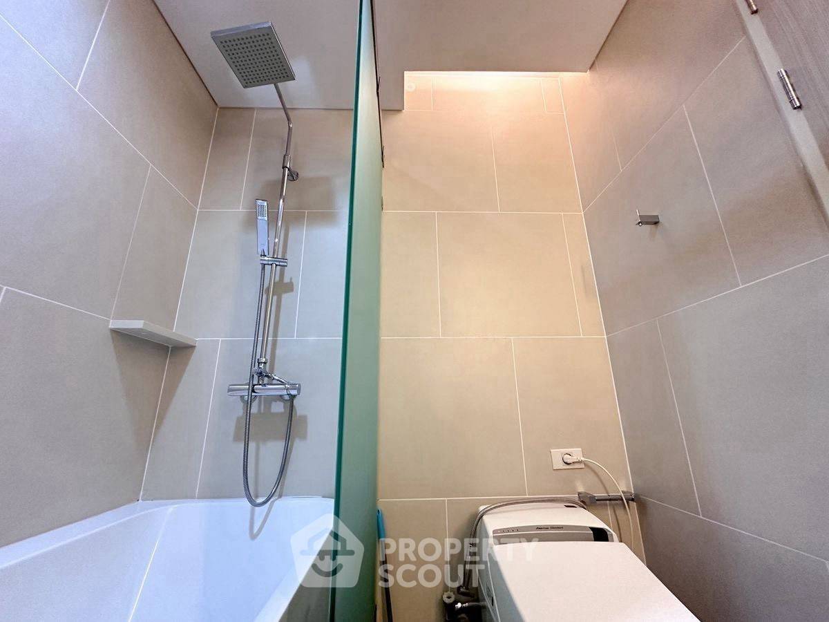 รูป คอนโด 2-ห้องนอน ที่ เดอะ ลุมพินี 24 ใกล้ BTS พร้อมพงษ์ (ID 2439602) - รูปที่ 16/18