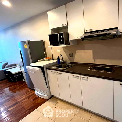 Condos for rent : 2-BR Condo at The Niche Sukhumvit 49 near MRT Phetchaburi (ID 670955)