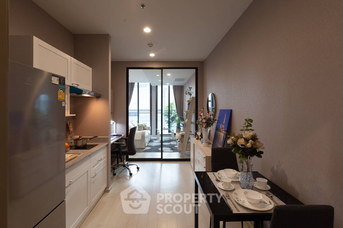 รูป คอนโด 1-ห้องนอน ที่ โนเบิล เพลินจิต ใกล้ BTS เพลินจิต (ID 1334139) - รูปที่ 3/8
