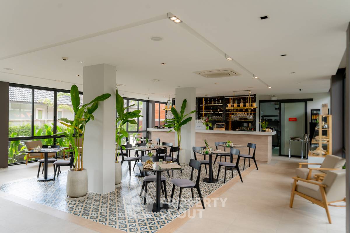 รูป คอนโด 2 ห้องนอน ขนาด 110 ตร.ม. ขายที่ Sunshine Prestige Condominium (ID 2393486) - รูปที่ 16/30
